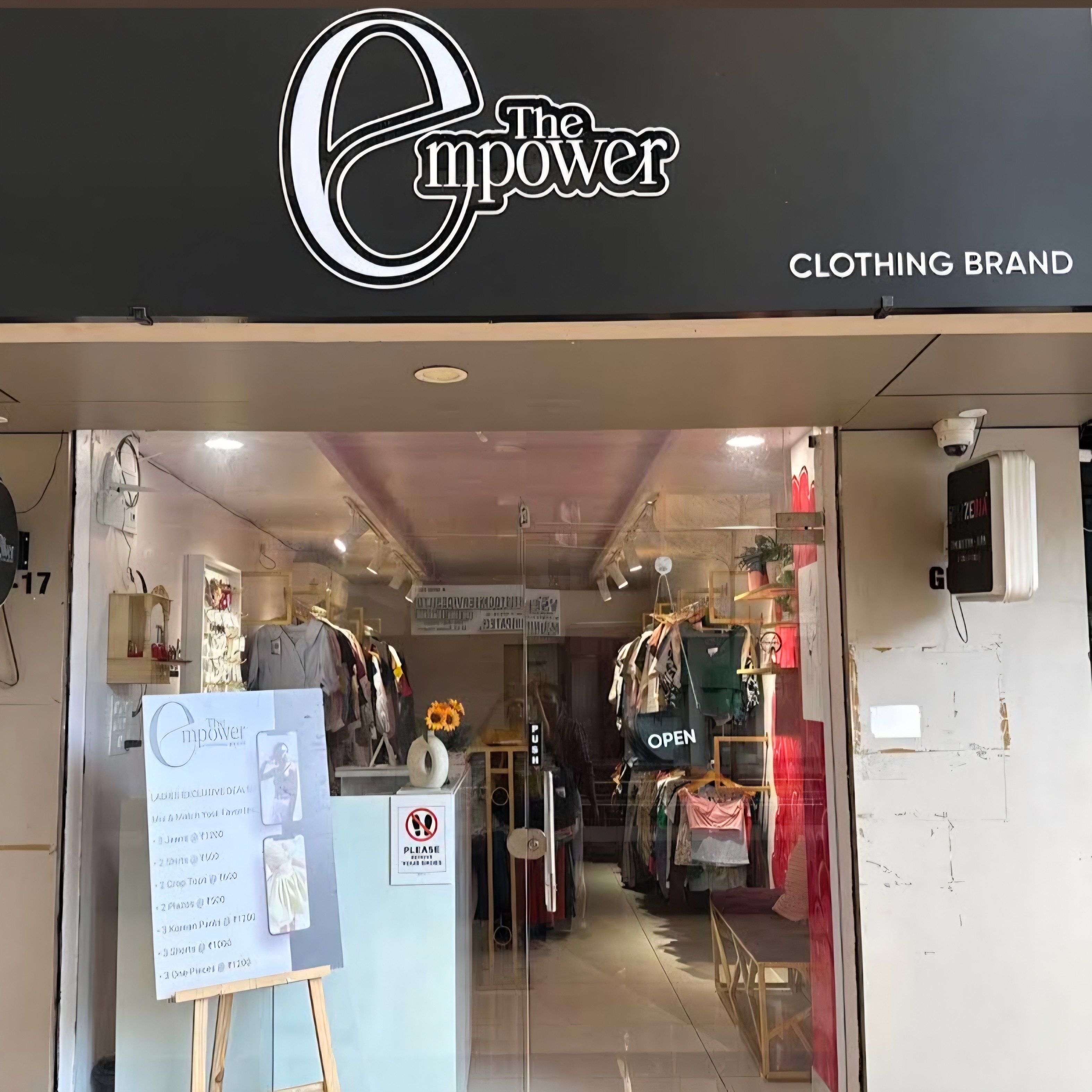 THE EMPOWER thrift studio